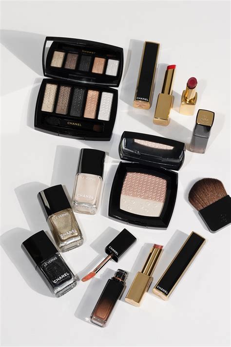 where to buy chanel holiday gift set 2023|CHANEL Holiday 2023 Makeup Collection .